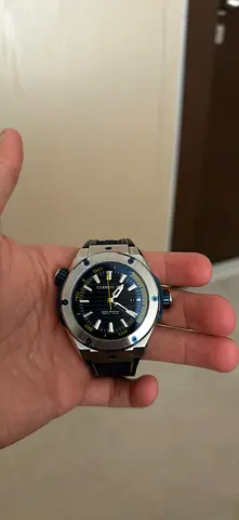 Mens Cerruti 1881 sports/diver style watch.