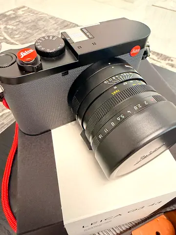 Leica Q3 43 - The new APO-Summicron 43 f/2 ASPH.