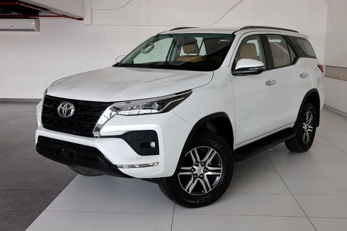 Toyota Fortuner 2023