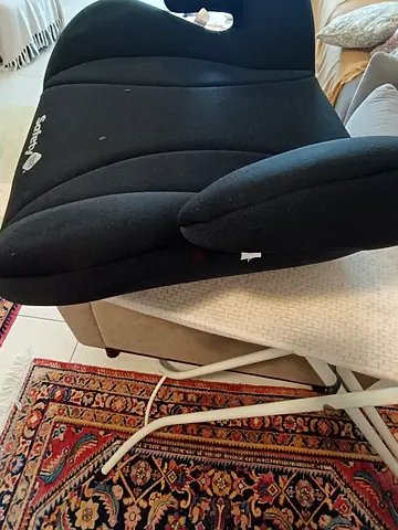 Child booster seat