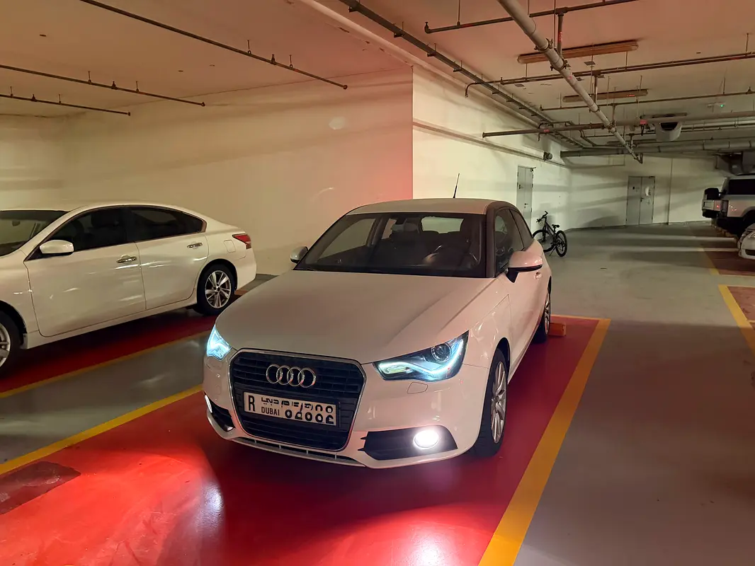 Audi A1 2012 — photo 1 of 7