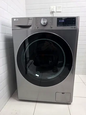 LG ThinQ front load washer-dryer combo 10kg wash / 7kg dry  F4V5RGP2T