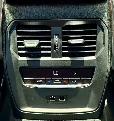 صورة مصغرة 16 لـ 2026 BMW 3-SERIES