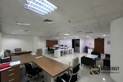 CHILLER FREE | FULLY FITTED OFFICE | READY TO MOVE
