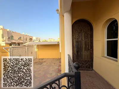 5 master bedroom and 7 washroom villa for rent