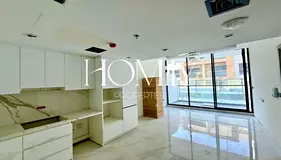 Good Location | Private Pool | Vacant