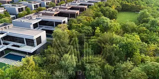 ELEGANT TOWNHOUSE | CORNER UNIT I PARK VIEWS