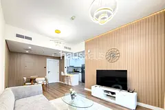 Upgraded 1 Bed | Fully Furnished | Pool View