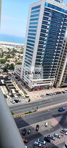 للايجار السنوى شقه غرفه وصاله بابراج عجمان وان
