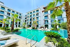 Vacant | Direct Pool Access &amp; View | Furnished