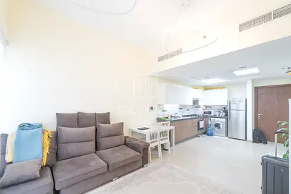 Minutes to Metro | Spacious | Stylish 1-BR