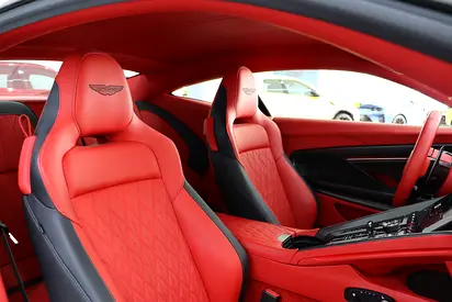 2024 Aston Martin DB12 照片 17