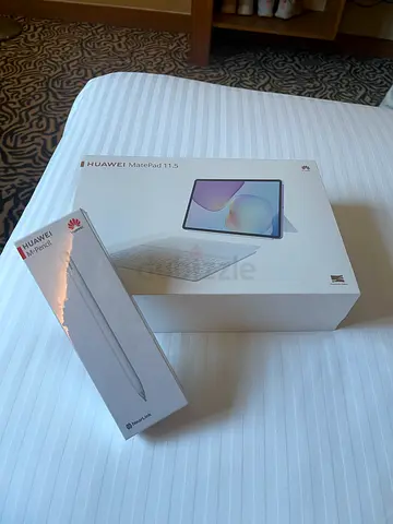 Huawei MatePad 11.5 (2025) Violet | Full Bundle (Keyboard + Pencil 3rd Gen) – Like New!