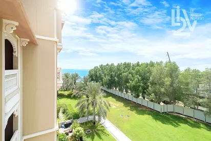 Vacant on Transfer | Sea View | Beach Access