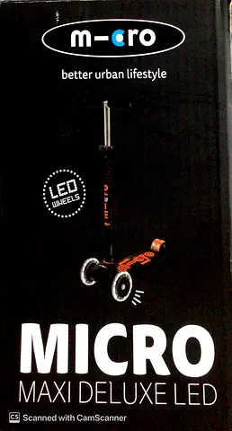 Micro Maxi Deluxe LED Scooter