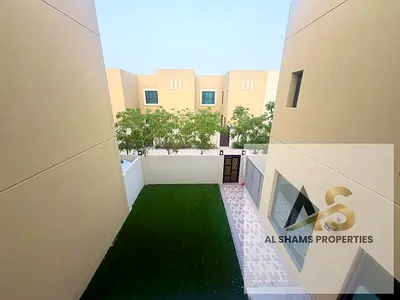 Upgraded 4BedRoom For Sale in Phase 4 (Ready to Move) SSC