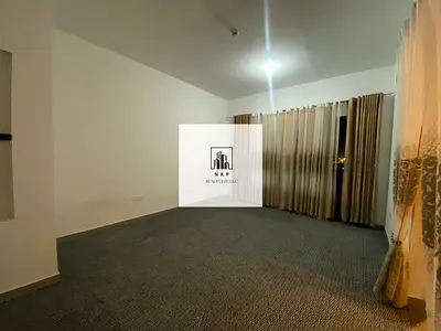 Specious luxury apartment for rent