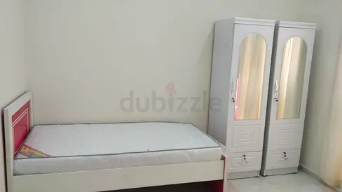 Mens Bed space available for rent in Abu Shagara, Sharjah