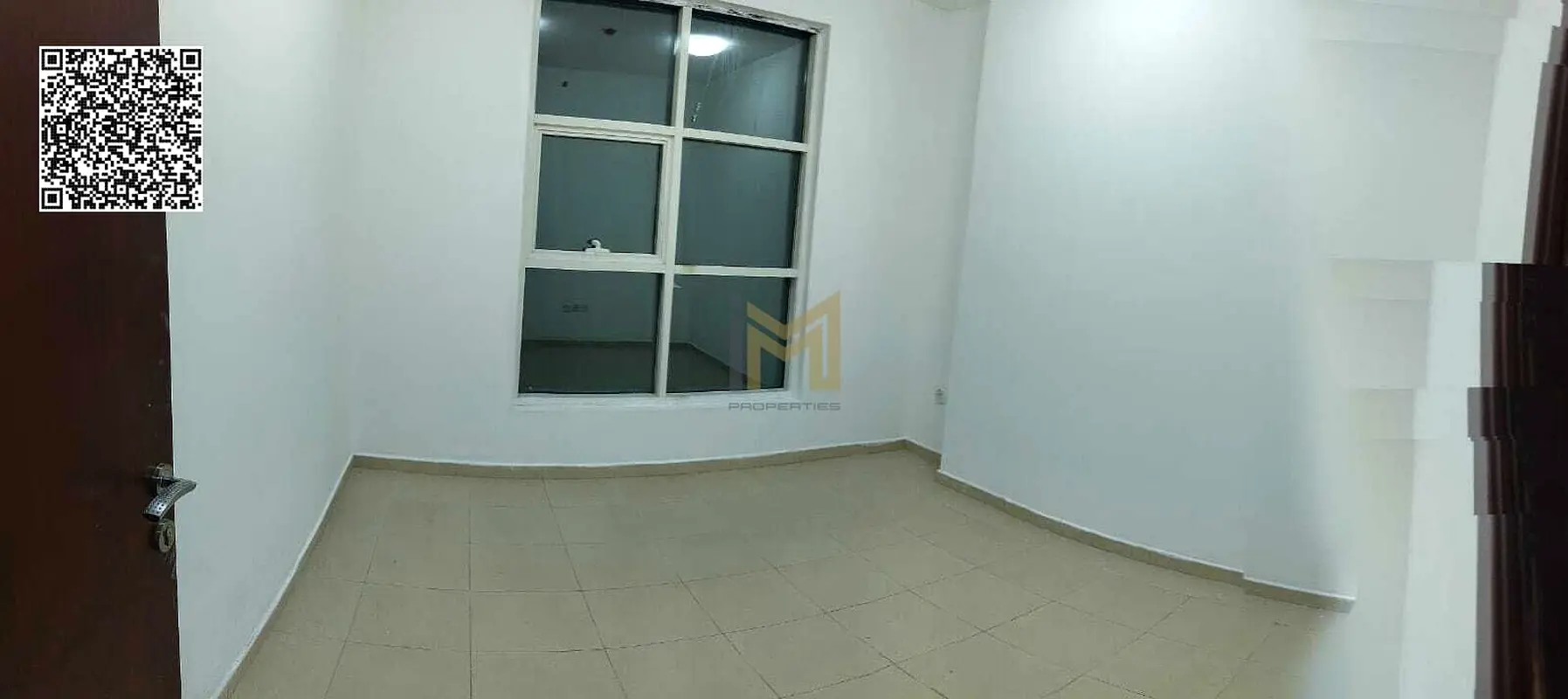 With Parking l Beautiful Social Location l Open Kitchen