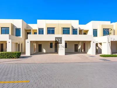 BEST LOCATION | FRONT OF POOL | MOTIVATED SELLER