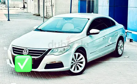 2011 VW CC-GCC-low kilometers- Excellent condition-driving excellent-100% everything !