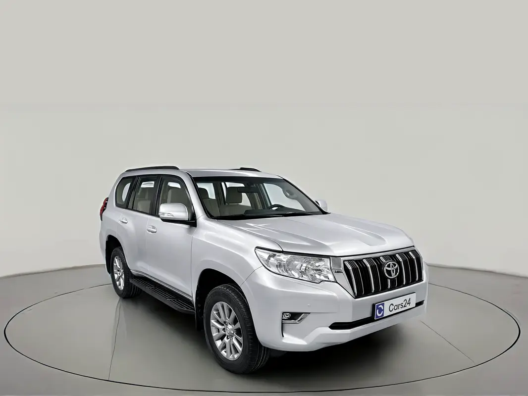 Toyota Prado 2021 — photo 1 of 13
