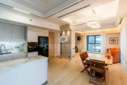 Fully Renovated | Vacant | Corner Unit