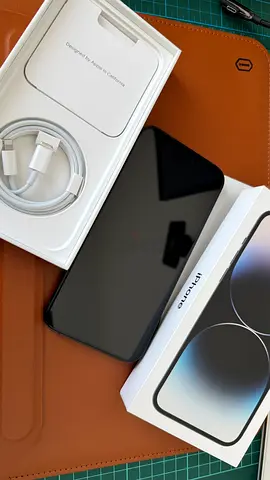 Apple iPhone 14 Pro Max 512GB - Original Box with extra screen protectors (used)