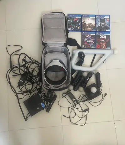 PlayStation VR bundle with headset, controllers, gun, camera and 5 PS4 games