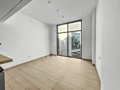 GREAT LOCATION | PARK | 2BED 2BATH | FULL KITCHEN