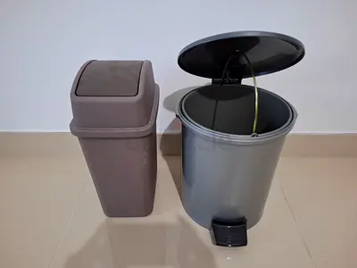 Bathroom/Bedroom dustbins