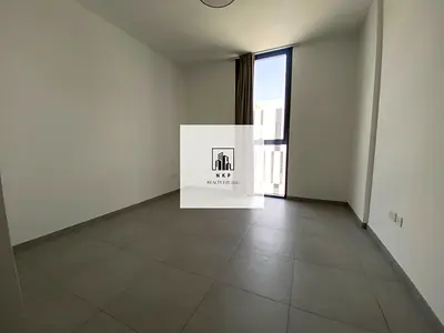 Specious luxury studio for rent