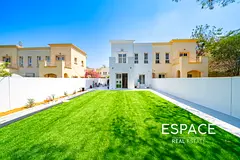 Luxury Upgraded | Extended | Large Plot