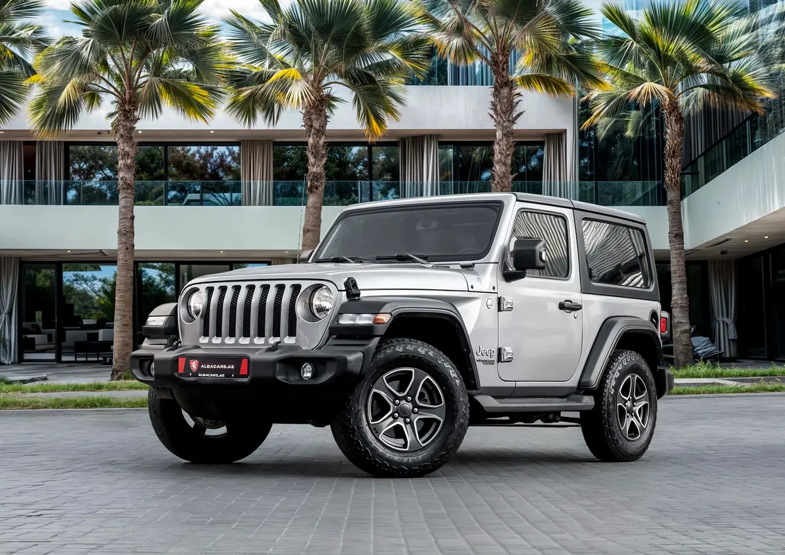 Jeep Wrangler 2021 — photo 1 of 14