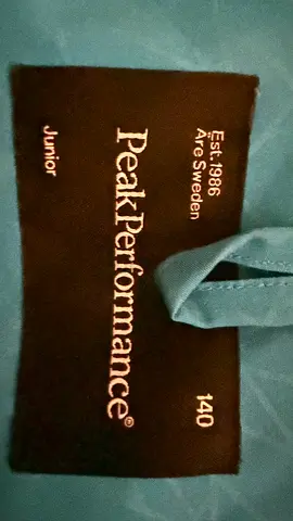 Peak Performance Junior Jacket - Size 140