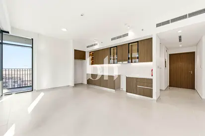 Brand New 2BR | Burj Khalifa View | Vacant