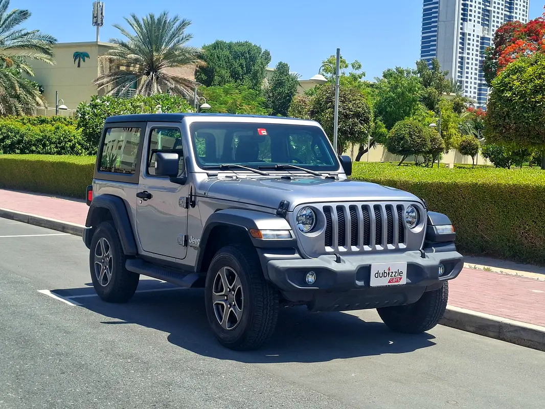Jeep Wrangler 2018 — photo 1 of 15