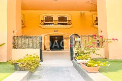 Townhouse | Spacious 3 Bedroom | Prime Location