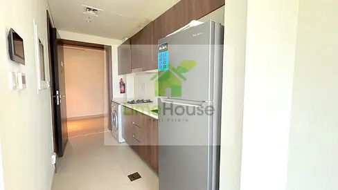 Chiller-Free Studio with Balcony | Azizi Berton