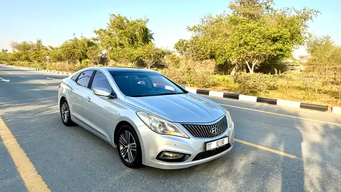 Hyundai Grandeur Premium 2011 - Korean Specs - Original Paint