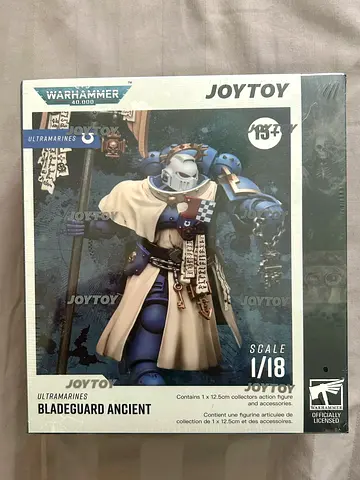 JoyToy 1/18 Ultramarines Bladeguard Ancient (Warhammer Licensed) - New in Box