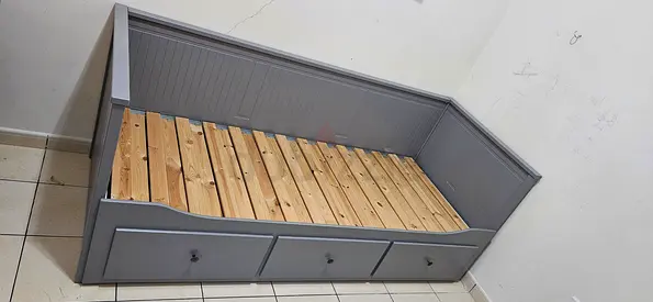 Ikea Hemnes daybed with under-bed drawers - Grey