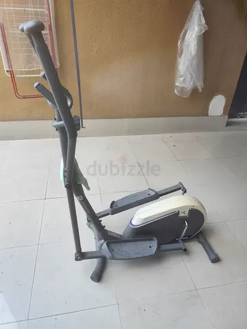 Compact elliptical cross trainer - perfect working condition