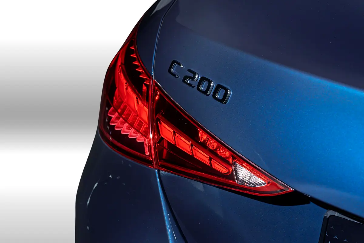 Mercedes-Benz C-Class 2025