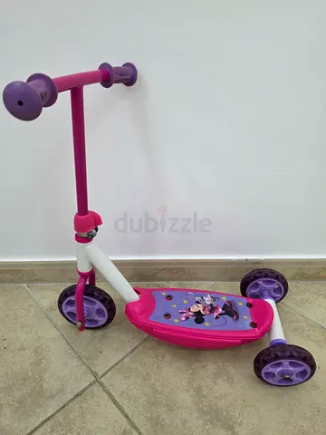 Minnie Mouse Three Wheel Kids Scooter