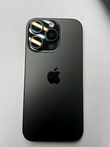 Apple i phone 16 pro 512