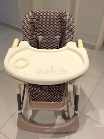 Selling baby feeding high  low chair from Giggles brand