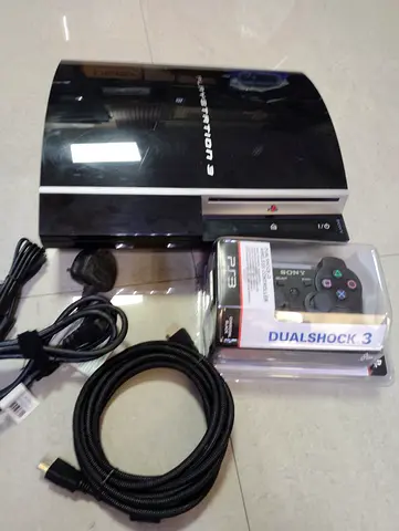 Playstation 3 Fat with loaded 45 games