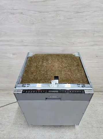 Bosch Series 8 built-in Fully Integrated Dishwasher