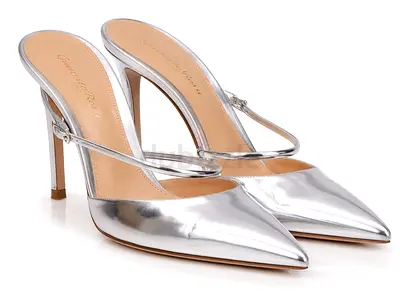 Gianvito Rossi Silver Metallic Pointed Heels – Size 36